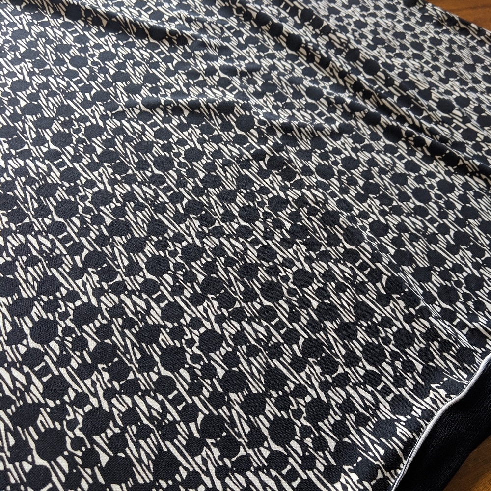 Max Studio skirts Small - Picture 3 of 3